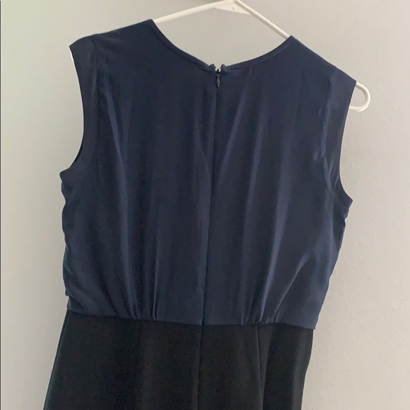 Loft dress with pencil style skirt. - Picture 2 of 3